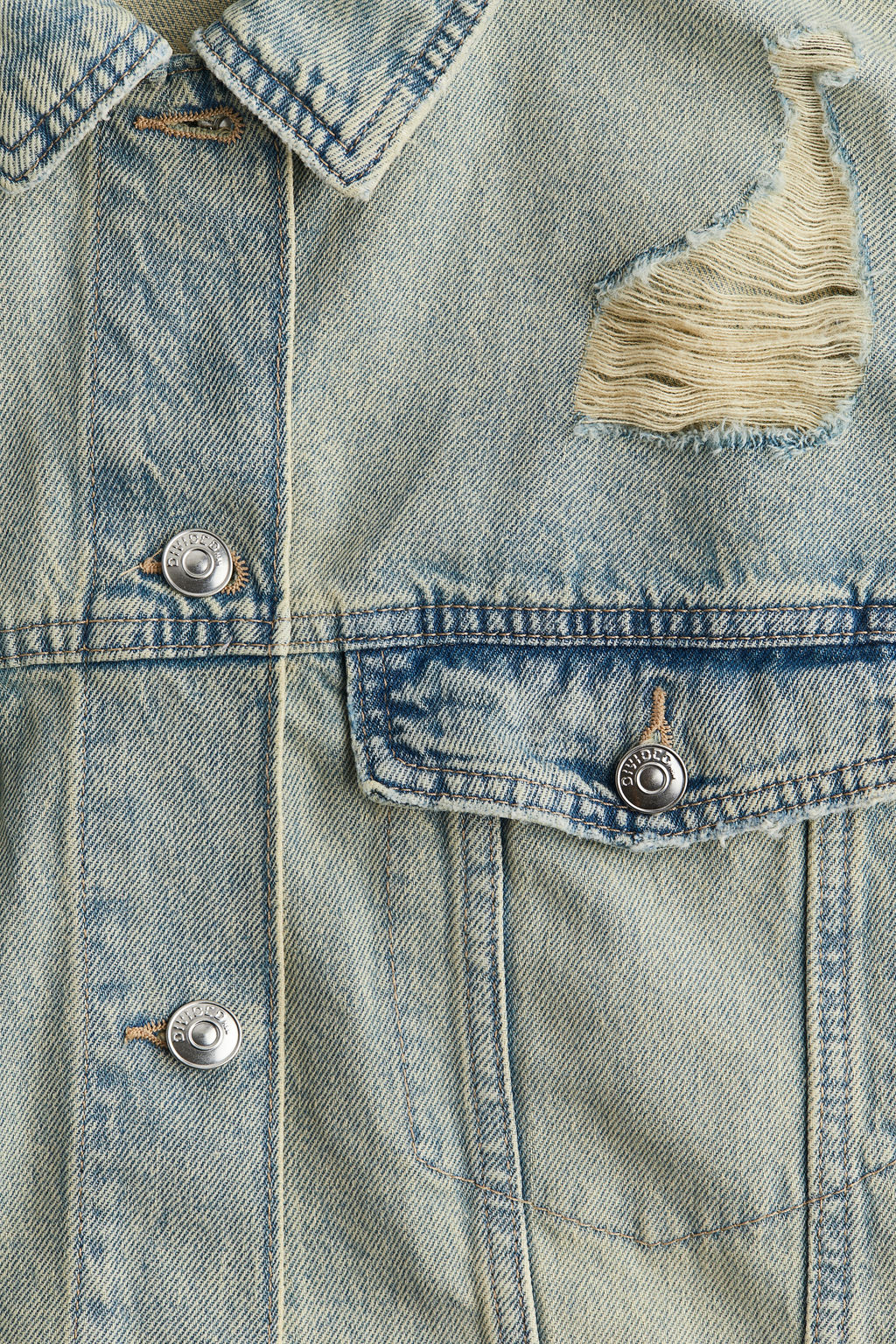 Cazadora denim oversize con efecto desgastado - H&m фото 9