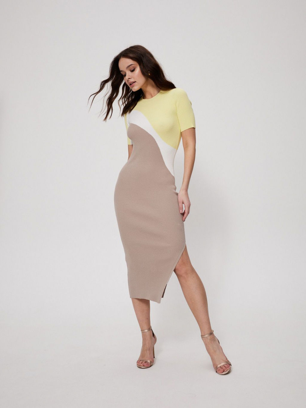 Платье 321.050070/бежевый