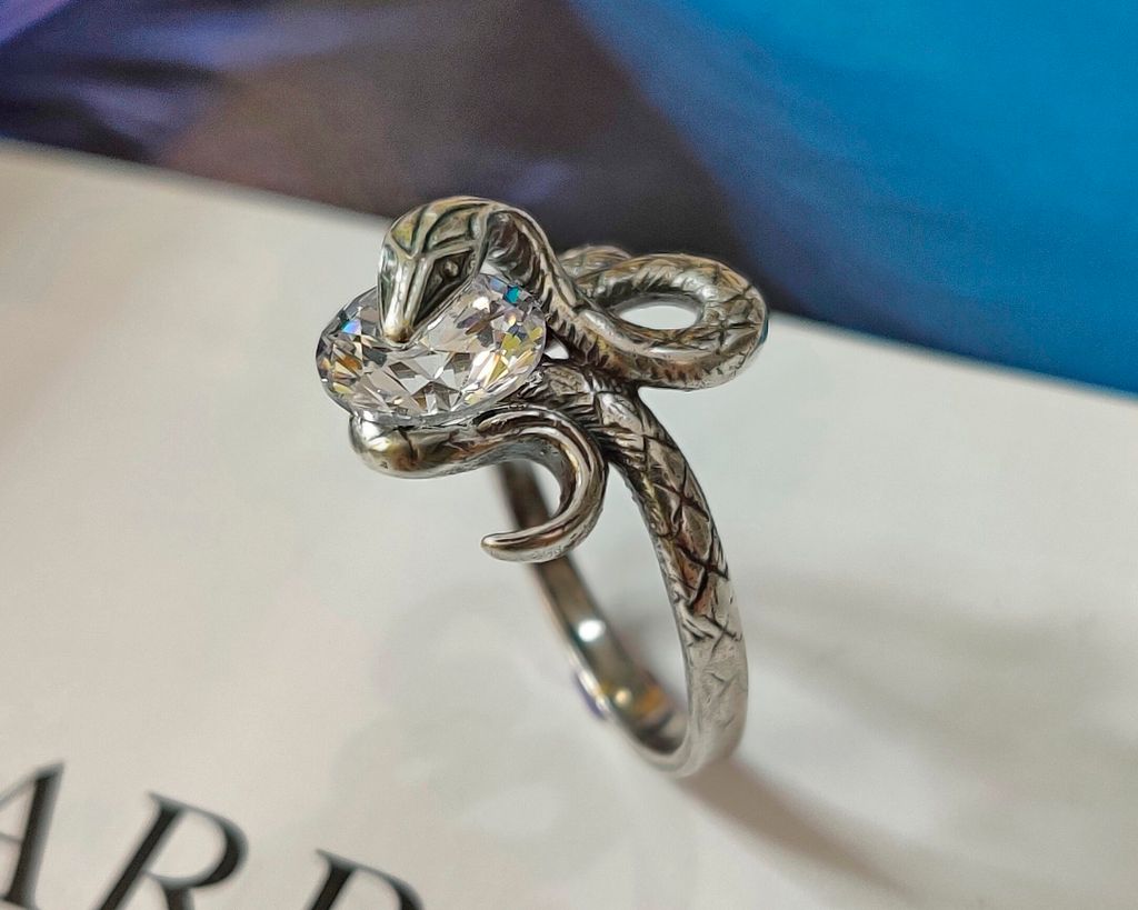 Кольцо Анаконда