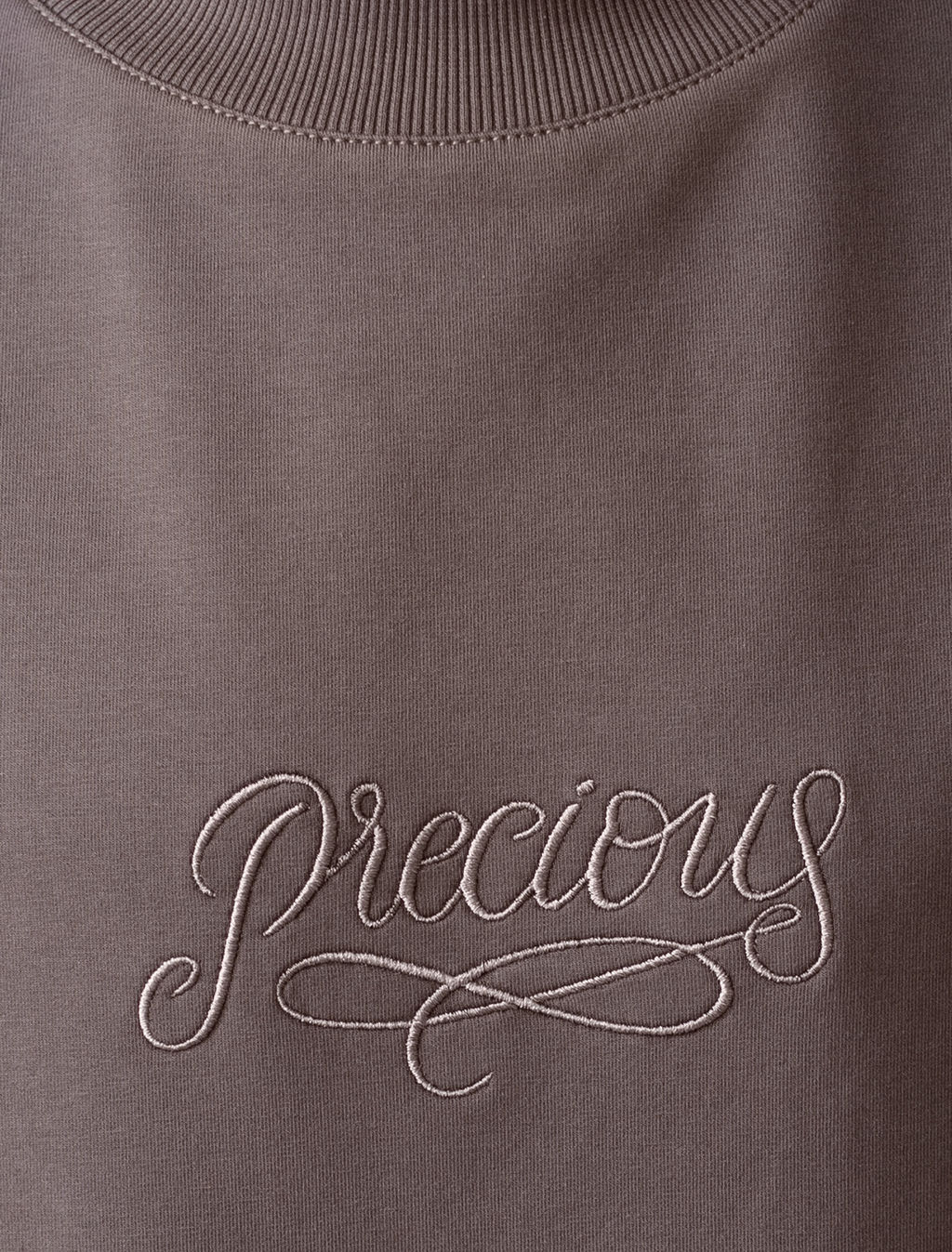 Футболка из эластичного футера с авторским принтом - Vilatte фото 2