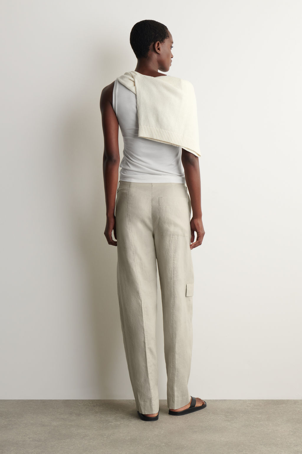 PANTAL?N DE LINO BARREL LEG CON CINTUR?N - H&m фото 4