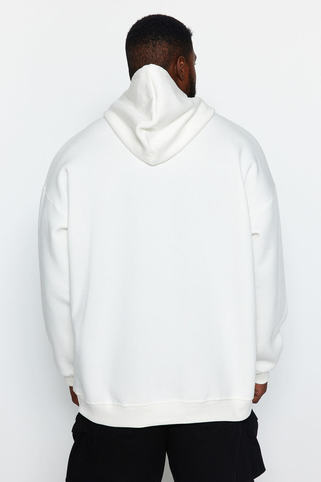 TRENDYOL MAN Antrasit Buyuk Beden Oversize Basic Rahat Kapusonlu Etiketli Ici Polarl? Sweatshirt TMNAW24AO00000 - Trendyolmilla фото 14