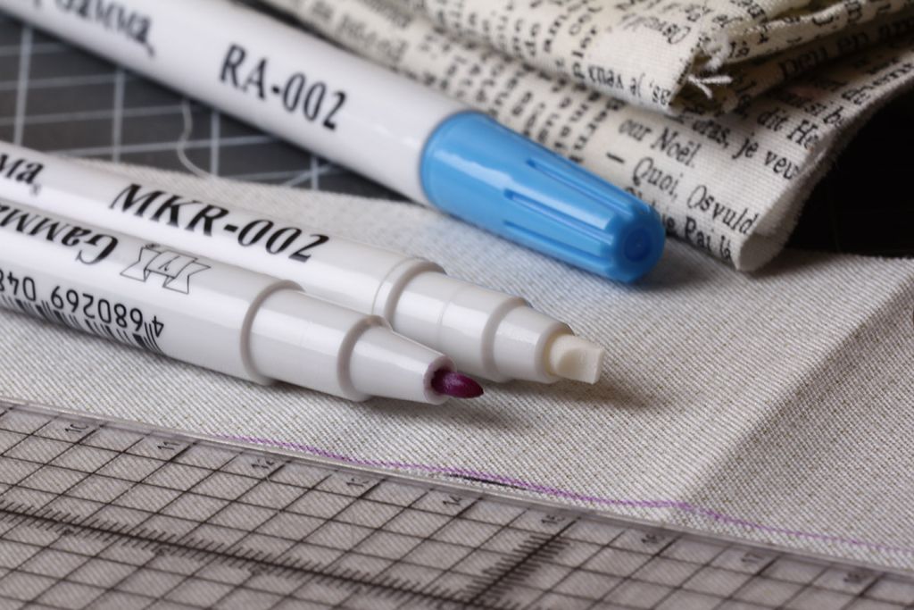 Gamma MKR-001 Маркер самоисчезающий с корректором фиолетовый для ткани