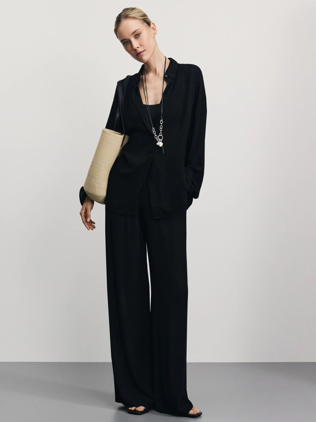 Блузка из фактурной вискозы / Zarina  фото 2