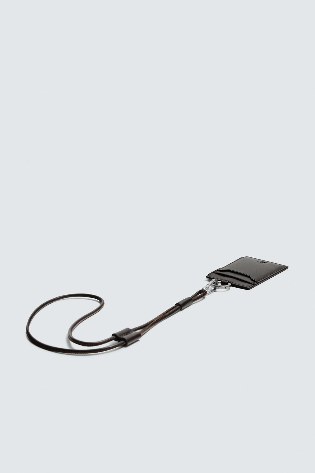 TARJETERO PIEL CON COLGANTE / Marr?n - Zara фото 2