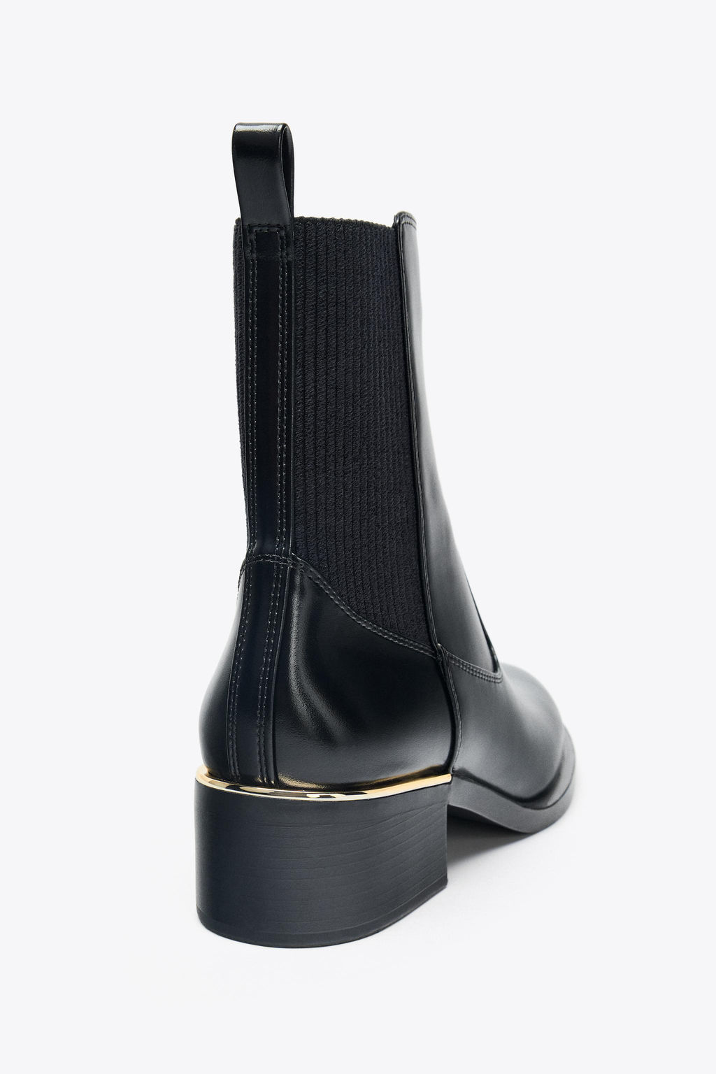 HEELED ANKLE BOOTS