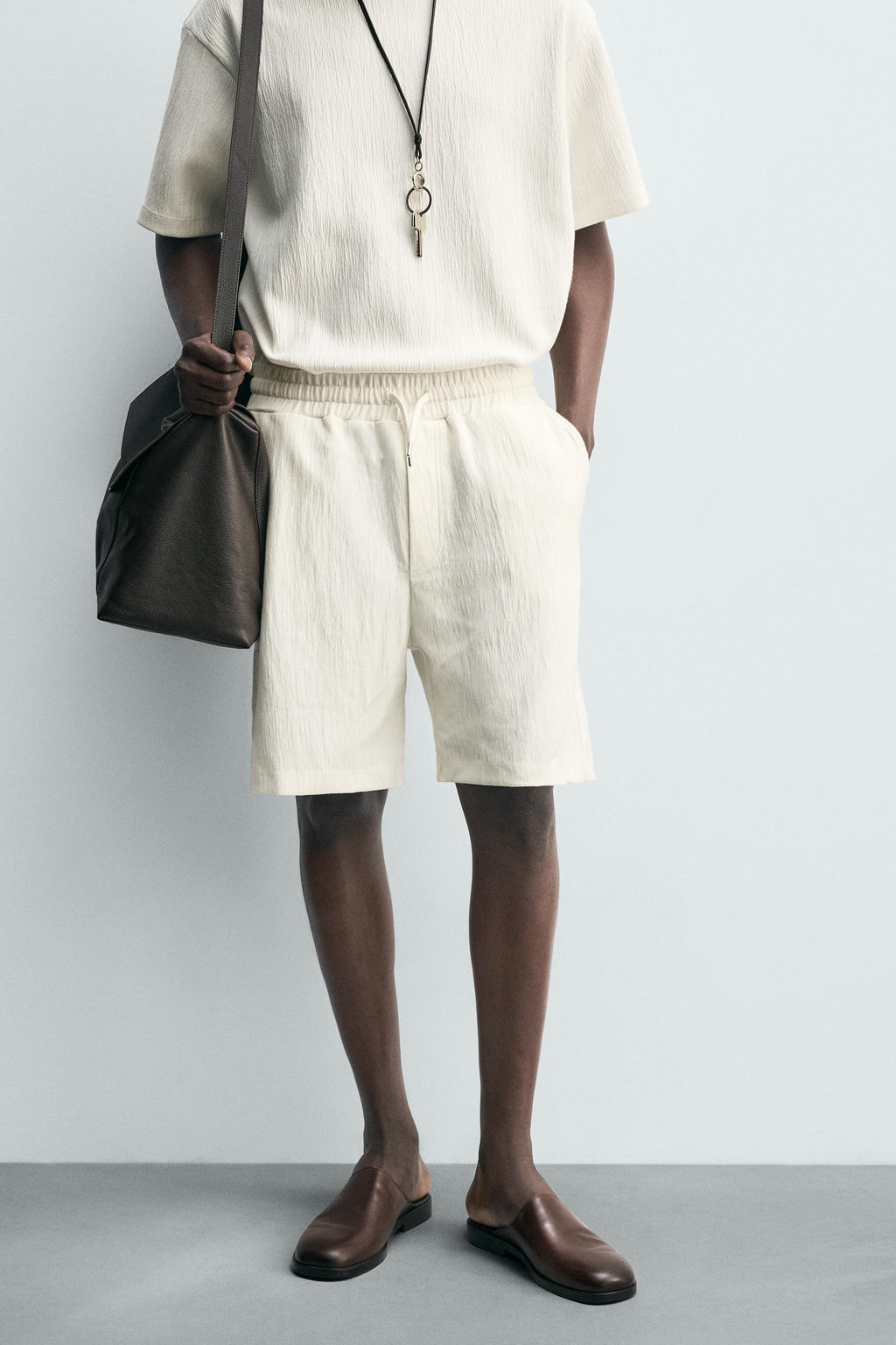 BERMUDA JOGGER ESTRUCTURA / Blanco roto - Zara фото 2