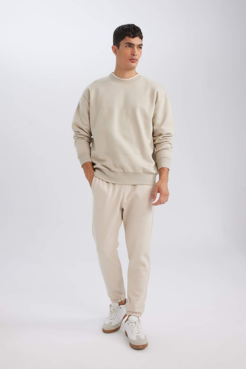 Jogger Esofman Alt? Standart Fit Basic Duz Beli Bagc?kl? Lastikli Paca Cepli - Defacto фото 2