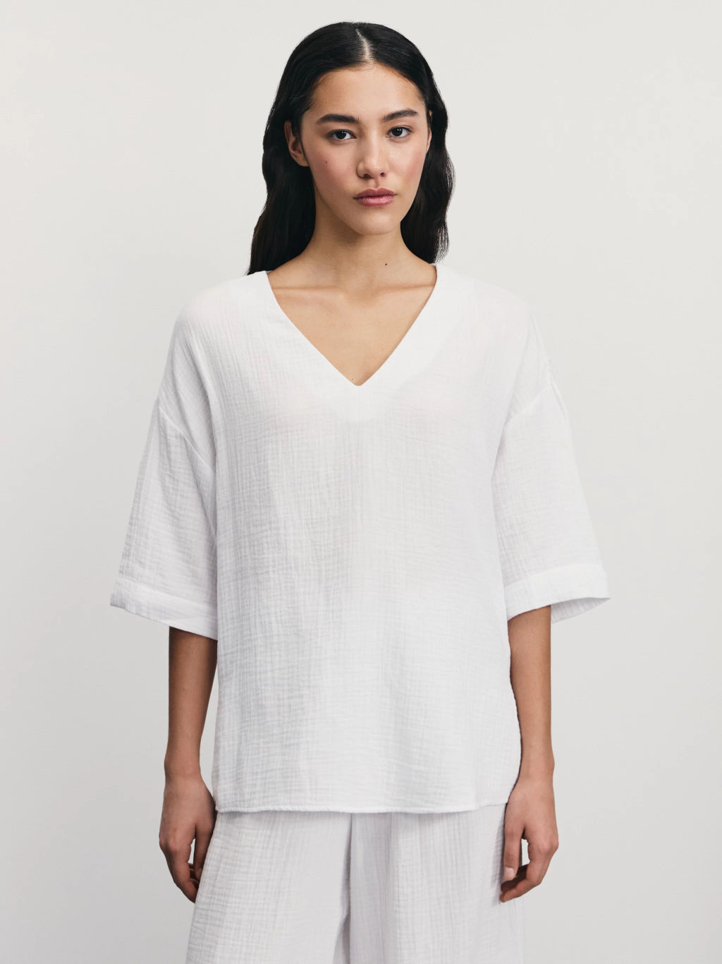 Рубашка из муслина с V-образным вырезом / Zarina  фото 4