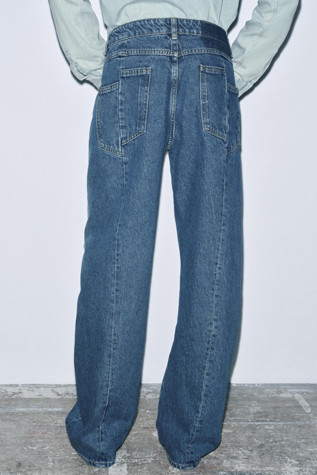 ZW COLLECTION MID-WAIST JEANS - Zara фото 4
