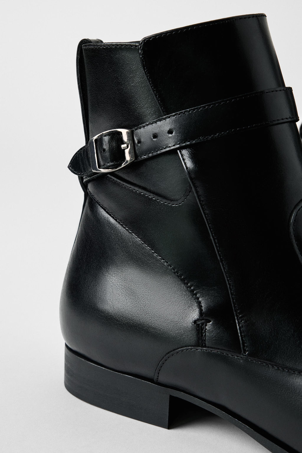 LEATHER BUCKLE BOOTS BOBBY GILLESPIE X ZARA  фото 5