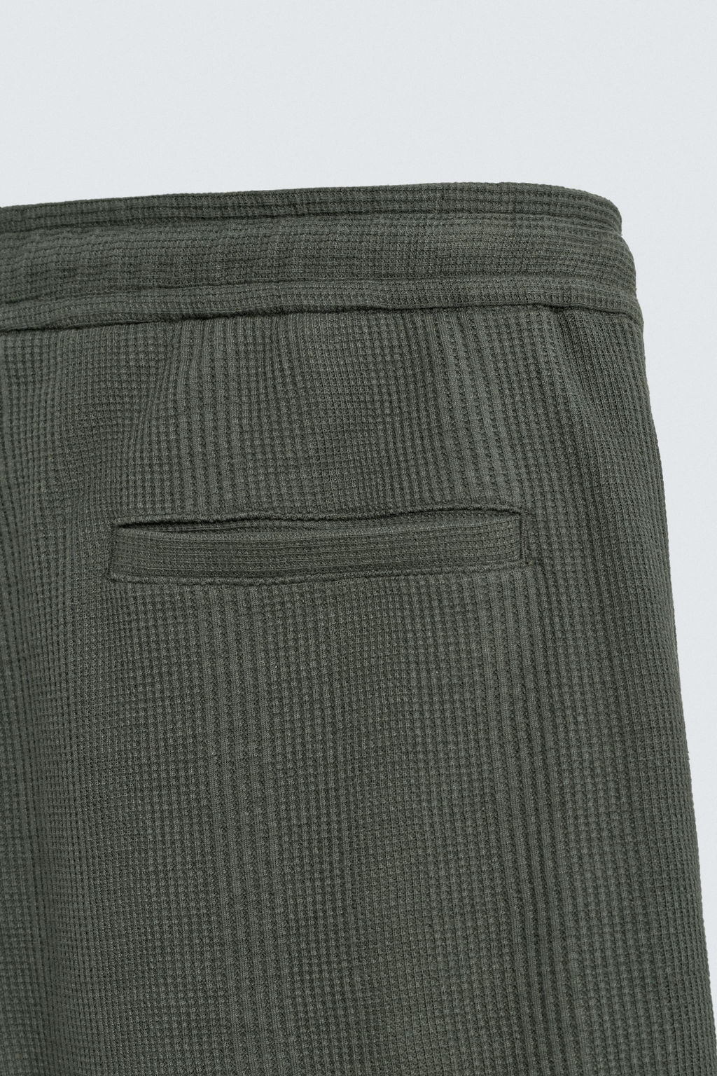 BERMUDA RELAXED FIT ESTRUCTURA / Khaki