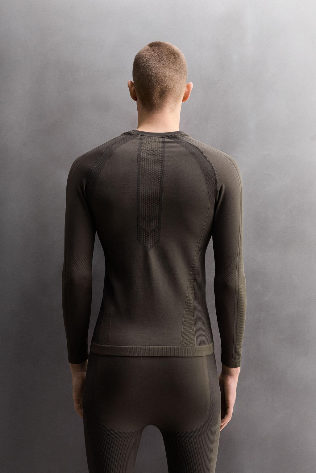 FIRST LAYER SKI T-SHIRT - Zara фото 3