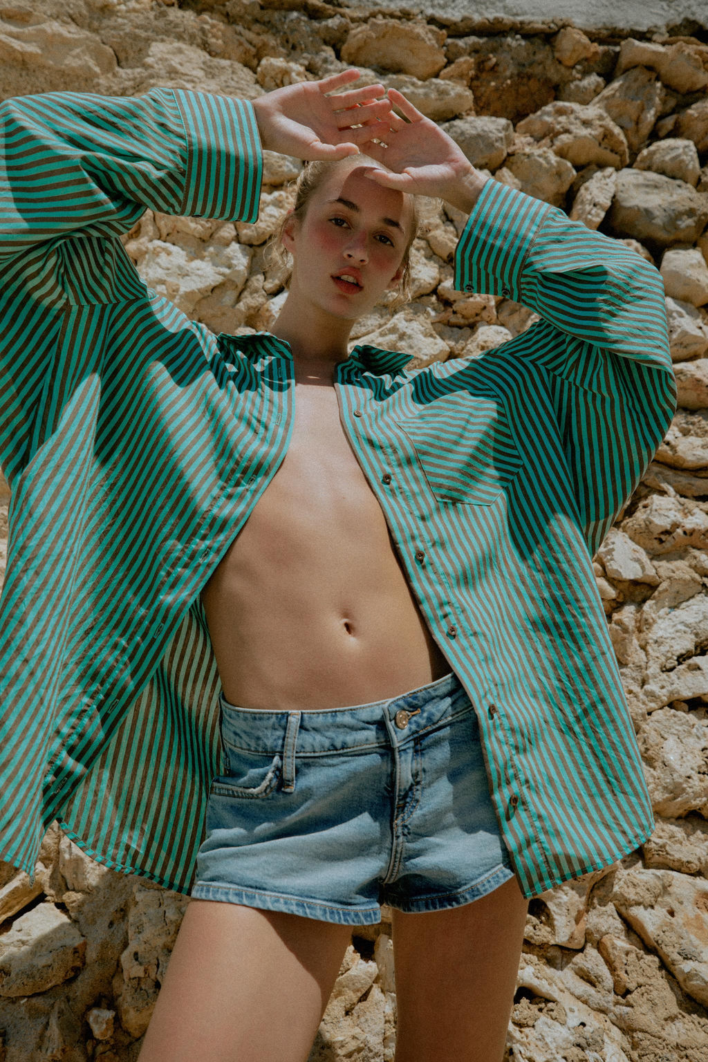 CAMISA OVERSIZE RAYAS / verde lavado