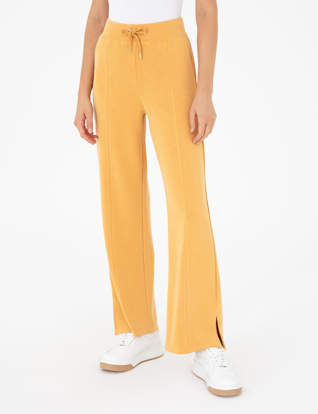 Спортивные штаны Pierre Cardin Loose Fit сафрановые