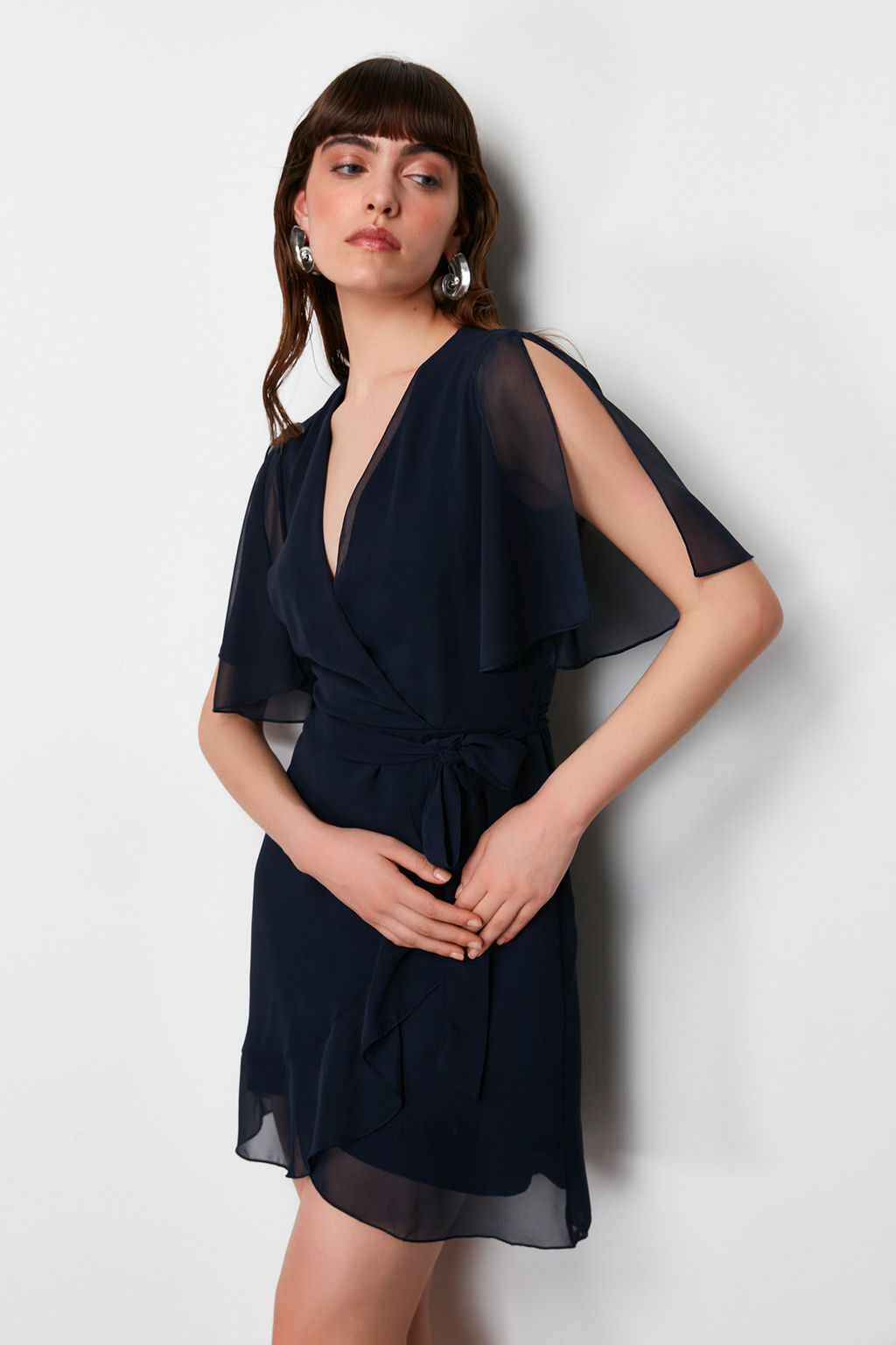 Lacivert Kruvaze Etegi F?rf?r Detayl? Sifon Astarl? Mini Dokuma Elbise TWOSS24EL00742 - Trendyolmilla фото 2