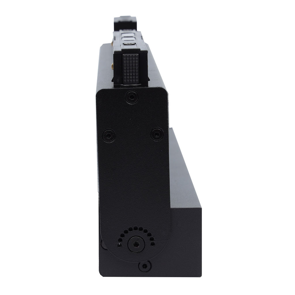 ULB-M80-22W/4000K/35 BLACK Светильник-прожектор линейный светодиодный трековый. Для магнитных шинопроводов. 2000 Лм. Белый свет (4000К). Черный. ТМ Uniel
