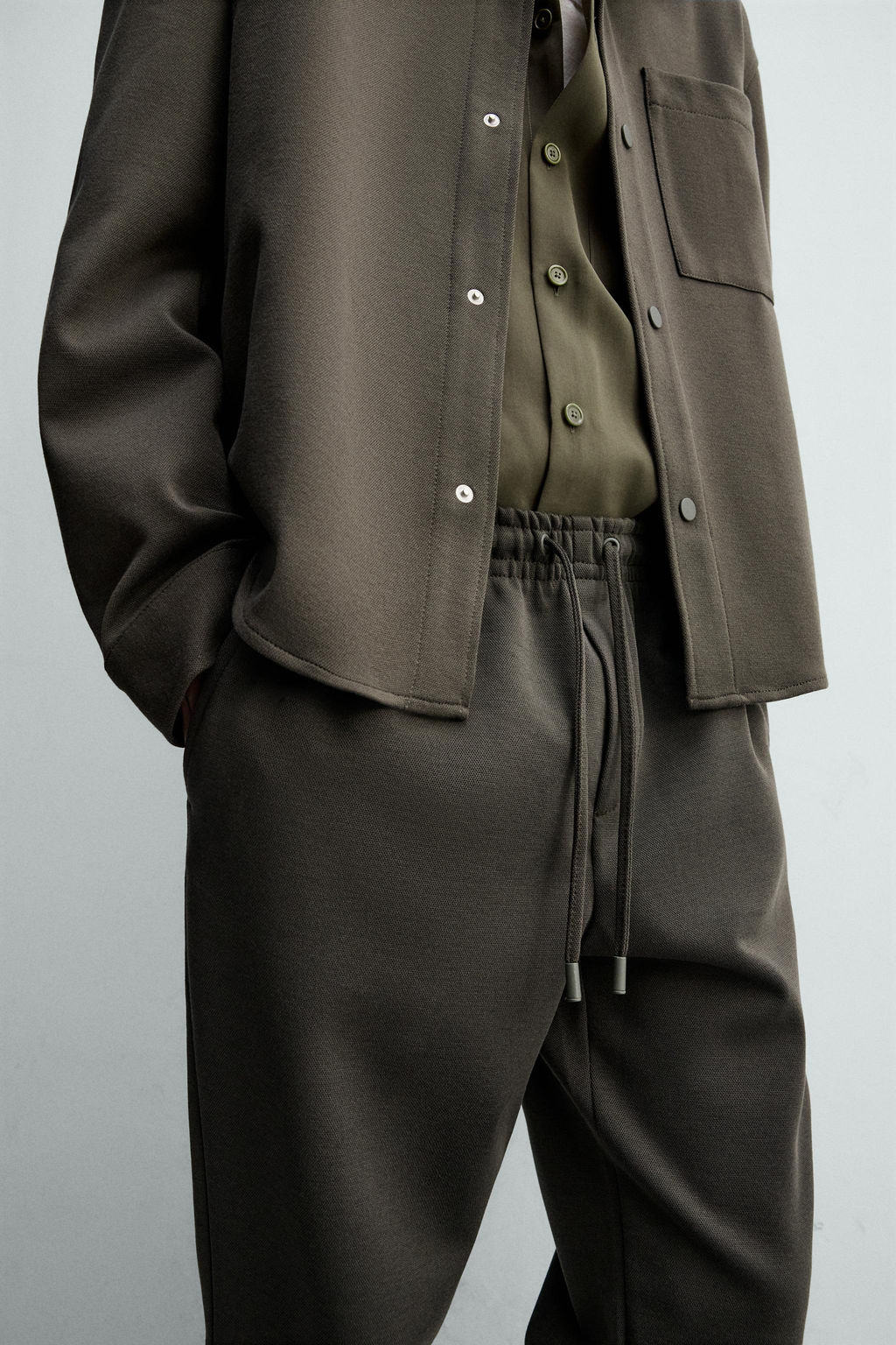 PANTAL?N CINTURA JOGGER EASY CARE / Verde vigor? - Zara фото 5