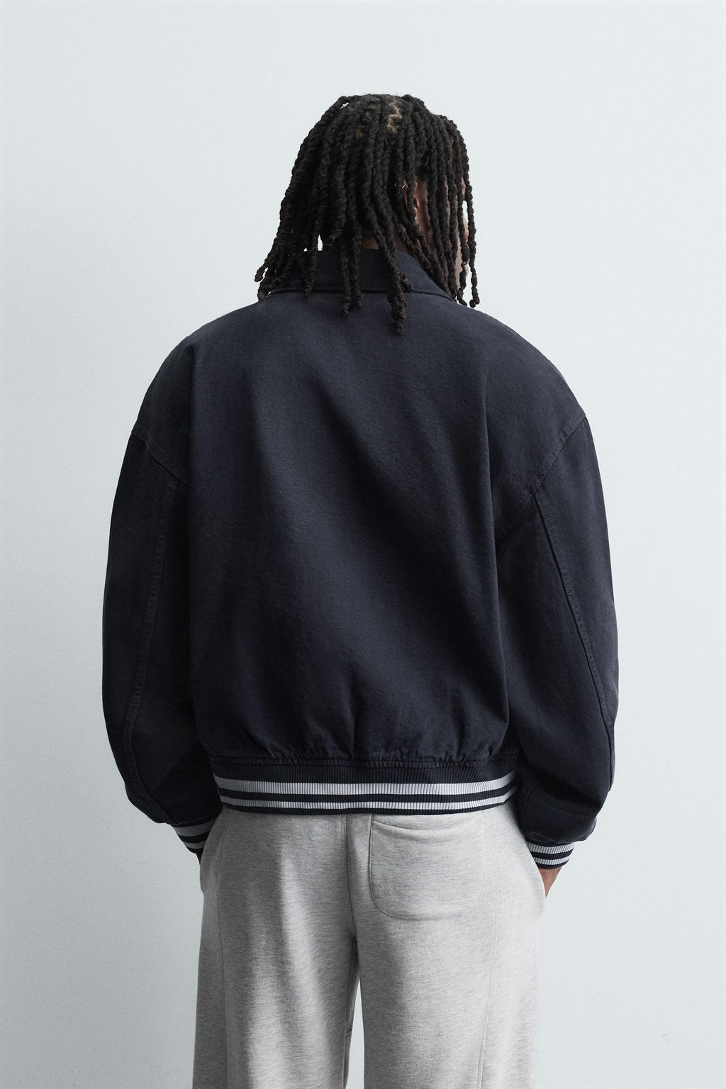 BOMBER JACKET WITH PATCHES - Zara фото 3