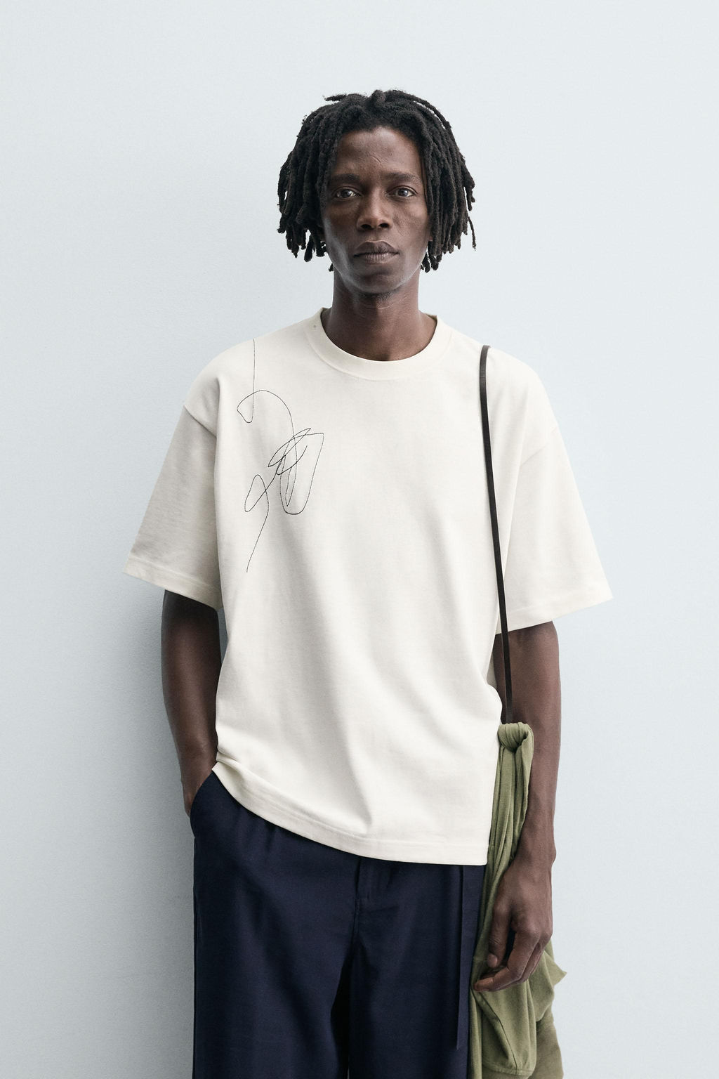 EMBROIDERED PHOTOGRAPHIC PRINT T-SHIRT