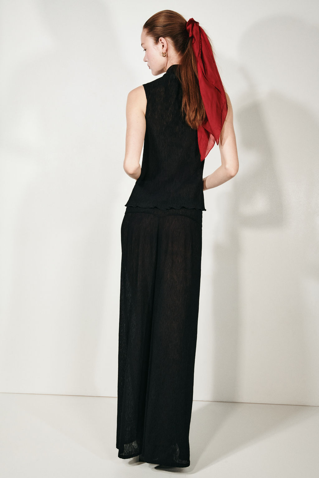 Top con detalle de fular - H&m фото 4