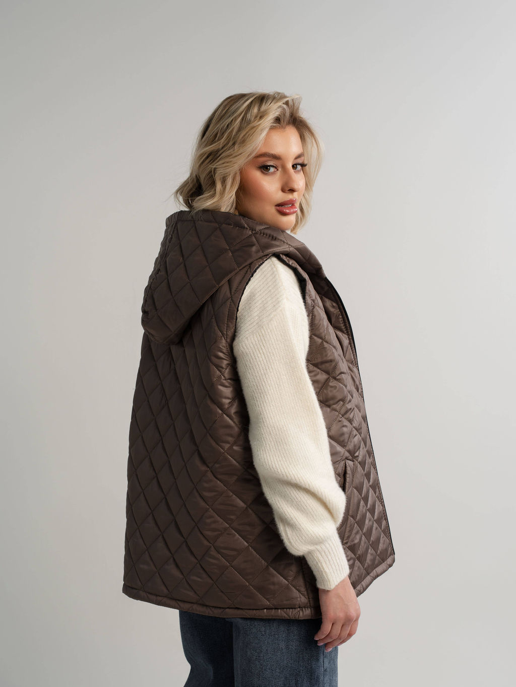 Жилет утепленный Дориана (кофе) Б14632-18М - Lt collection фото 3