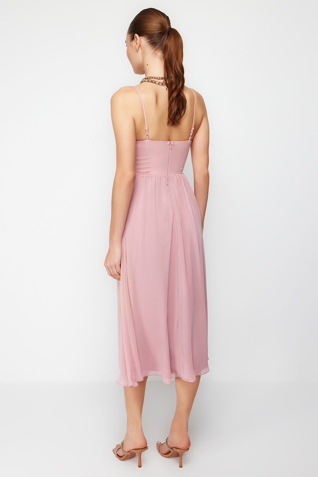 TRENDYOLMILLA Siyah A-Kesim Astarl? Korse Detayl? Dokuma Tul S?k Abiye Elbise TPRSS24EL00041