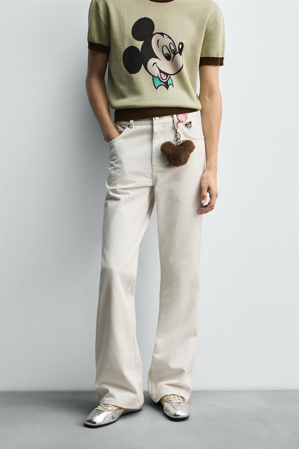 FLARE FIT JEANS HARRY LAMBERT FOR ZARA X DISNEY  фото 2