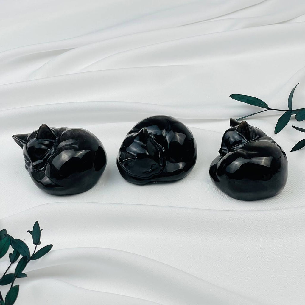 Радуга Самоцветов Фигурка Кошка из серебристого Обсидиана  фото 2