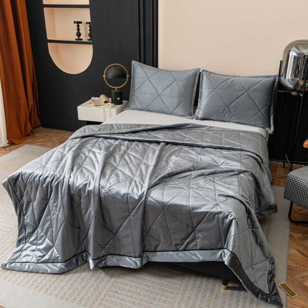 Велюровое покрывало в клетку и две наволочки OVL038 240*260/50-70 2 шт - Ситрейд фото 3