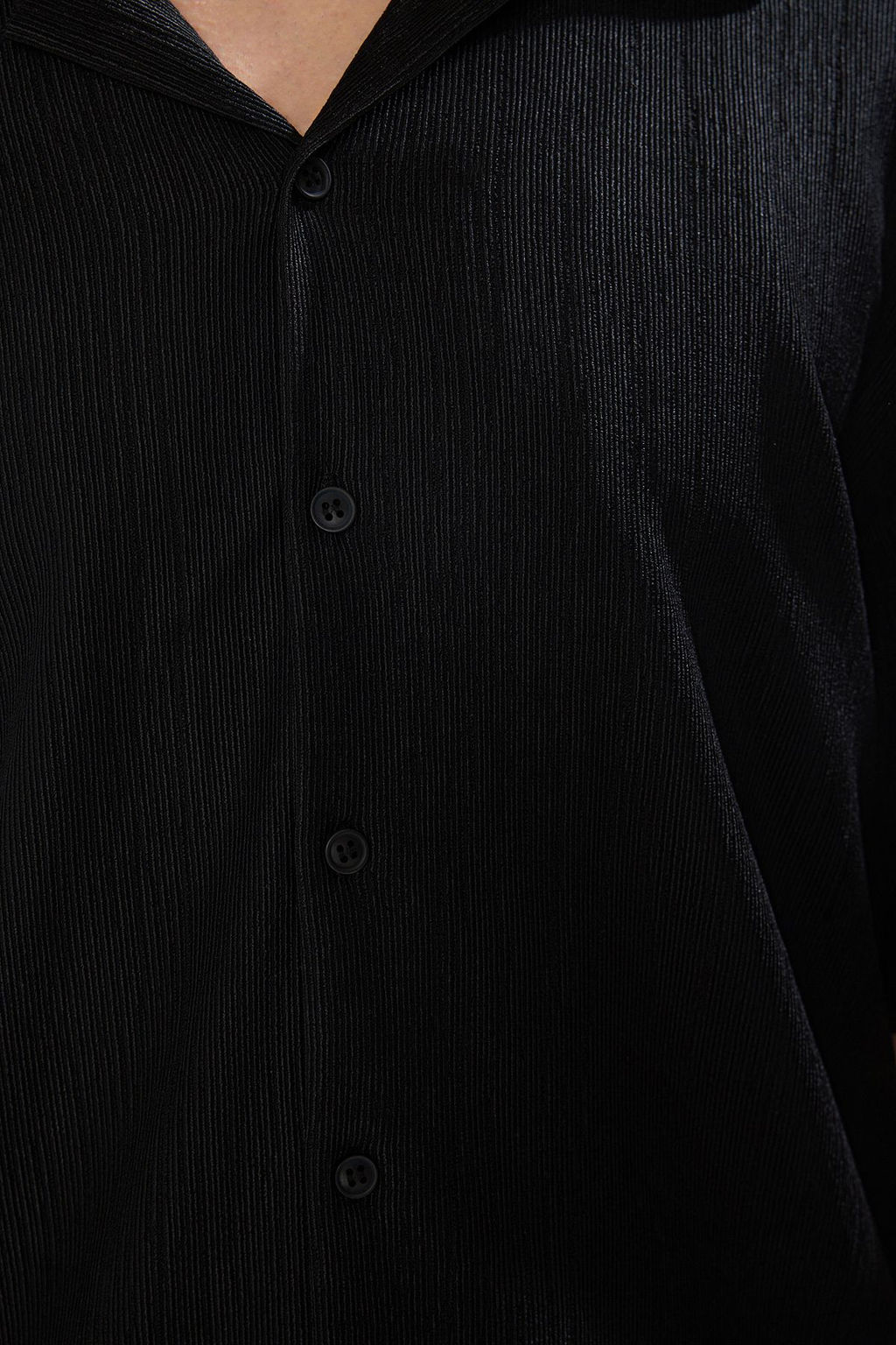 TRENDYOL MAN Siyah Oversize Dokulu Esnek Rahat Orme Kumas Gomlek TMNSS25GO00006 - Trendyolmilla фото 4