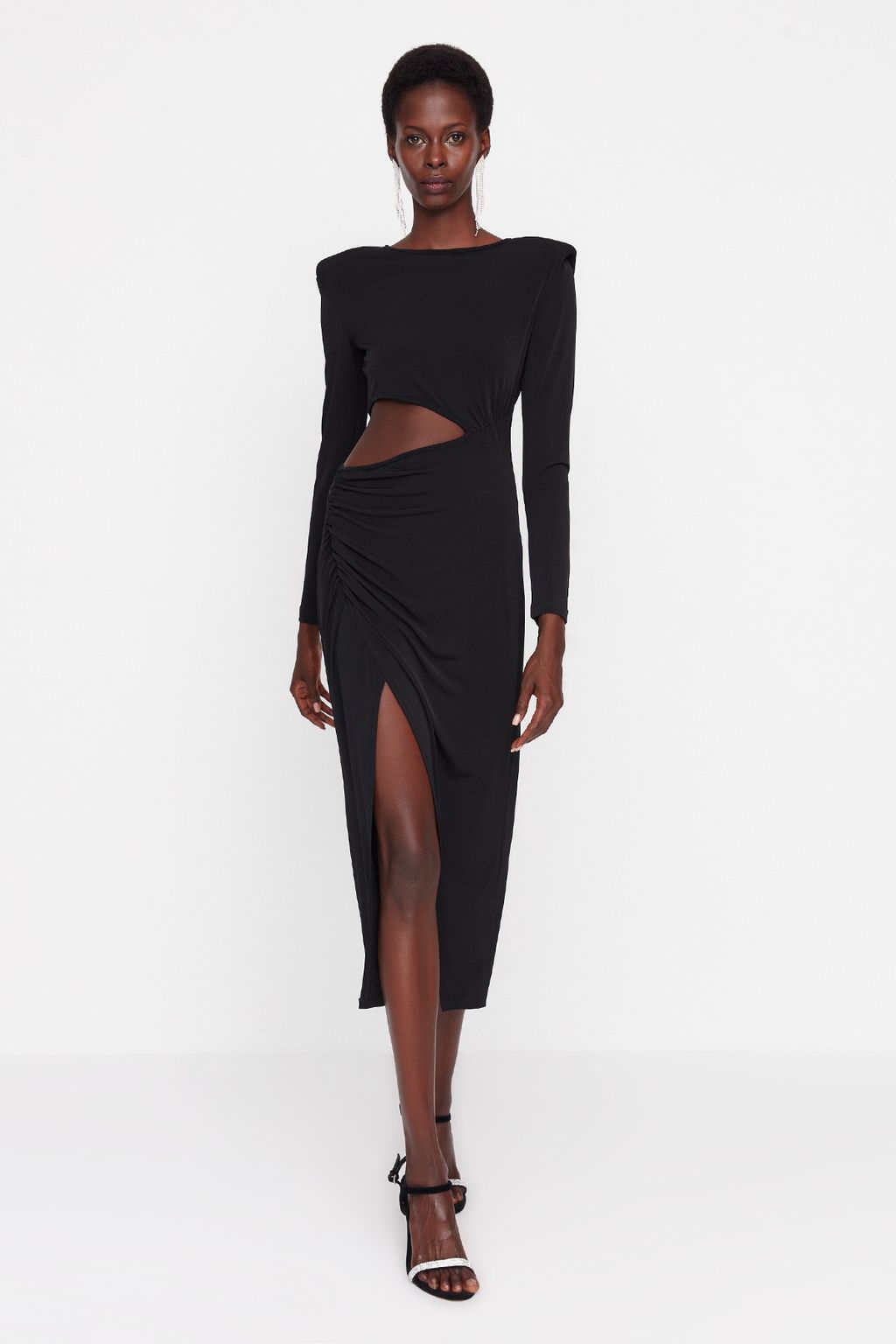 Trendyolmilla Siyah Kruvaze Yaka Cut Out/Pencere Detayl? Orme S?k Abiye Elbise TPRAW23EL00272