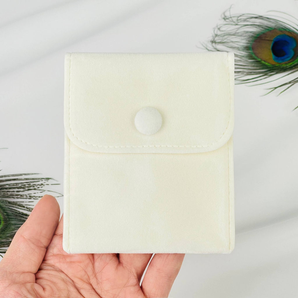 Мешочек: Бархат белый 1 шт.