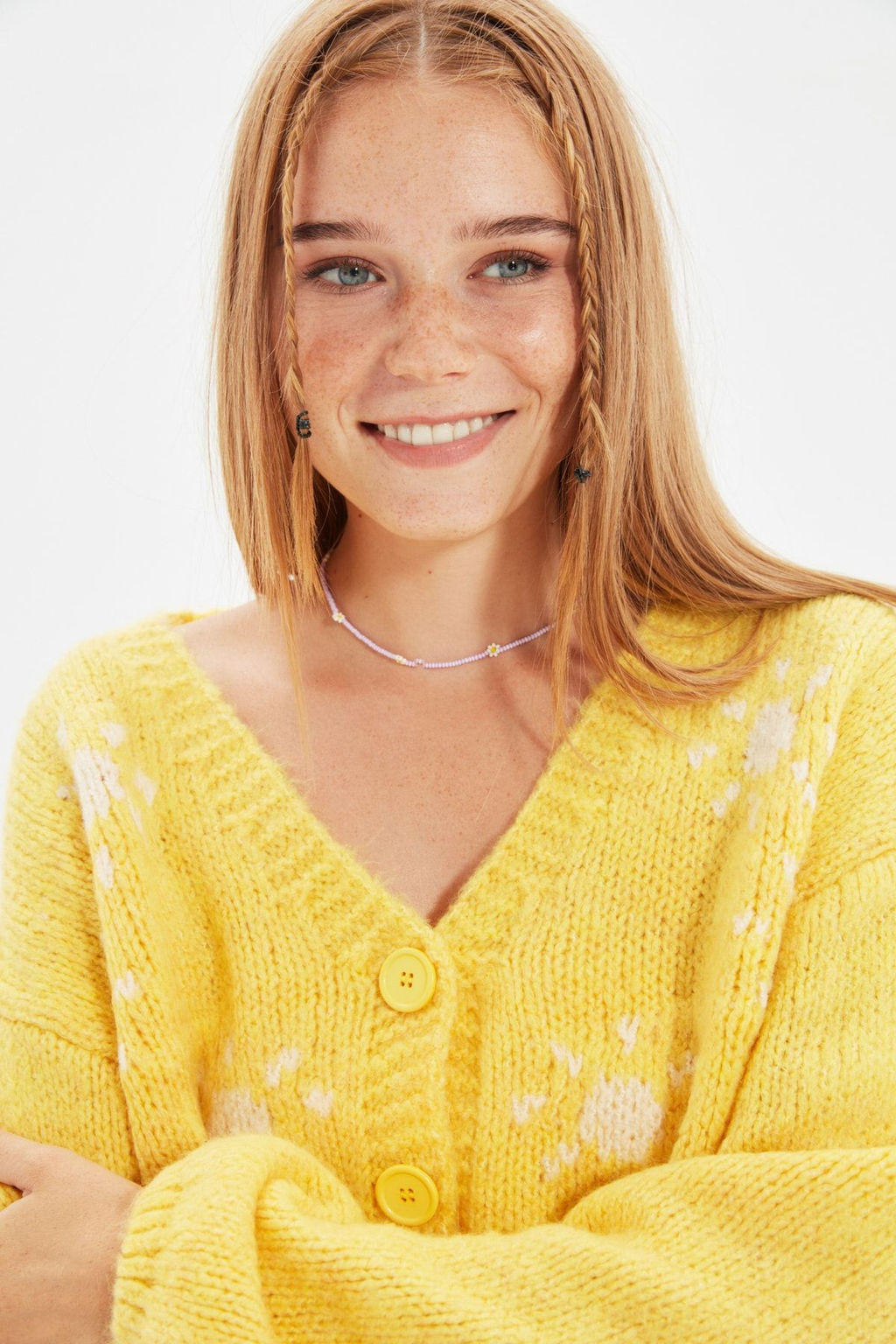 TRENDYOLMILLA Sar? Yumusak Dokulu Desenli Triko H?rka TWOAW22HI0026  фото 6