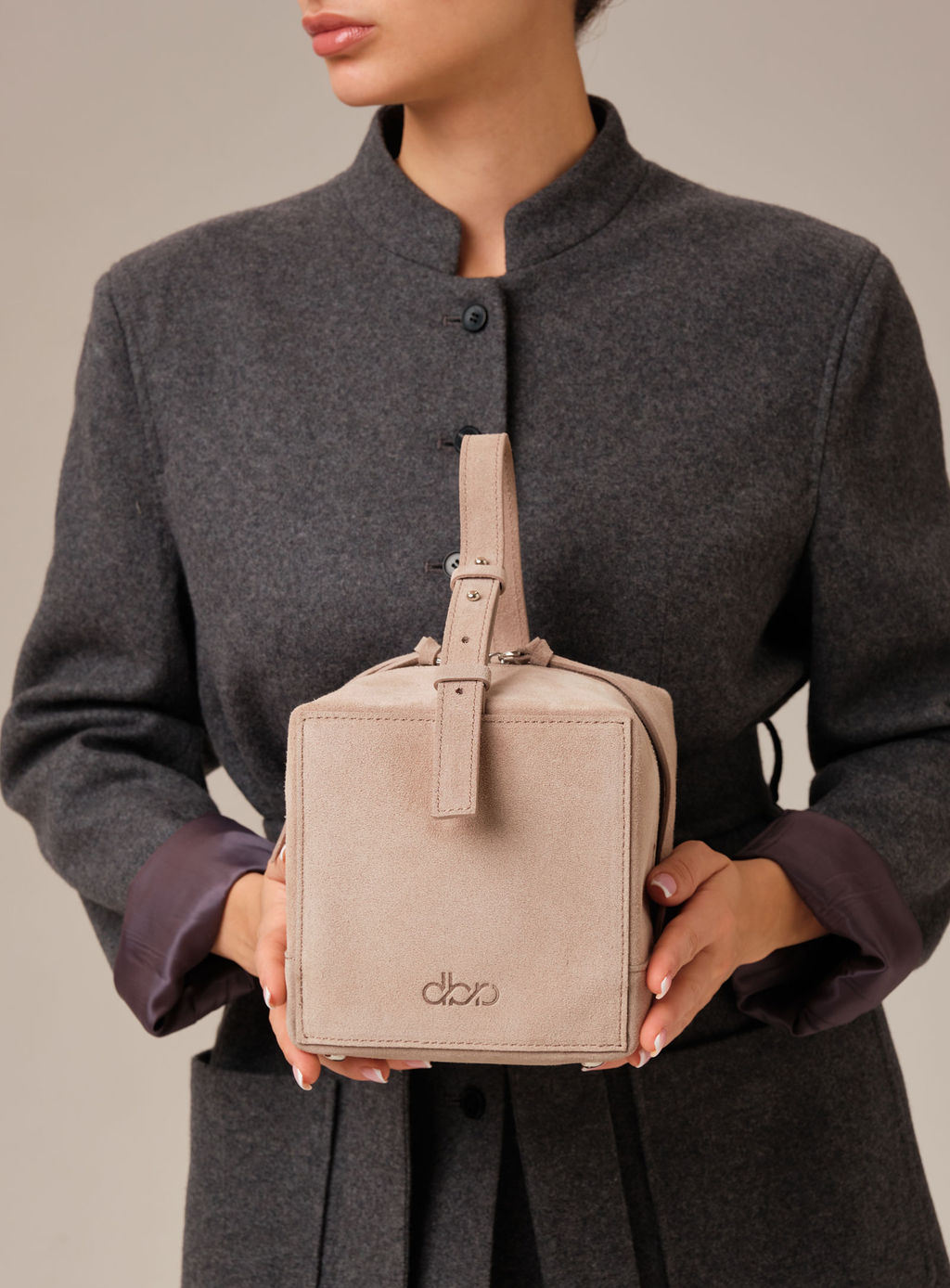 Замшевая сумка Quadra DBR 30989 ваниль  фото 2