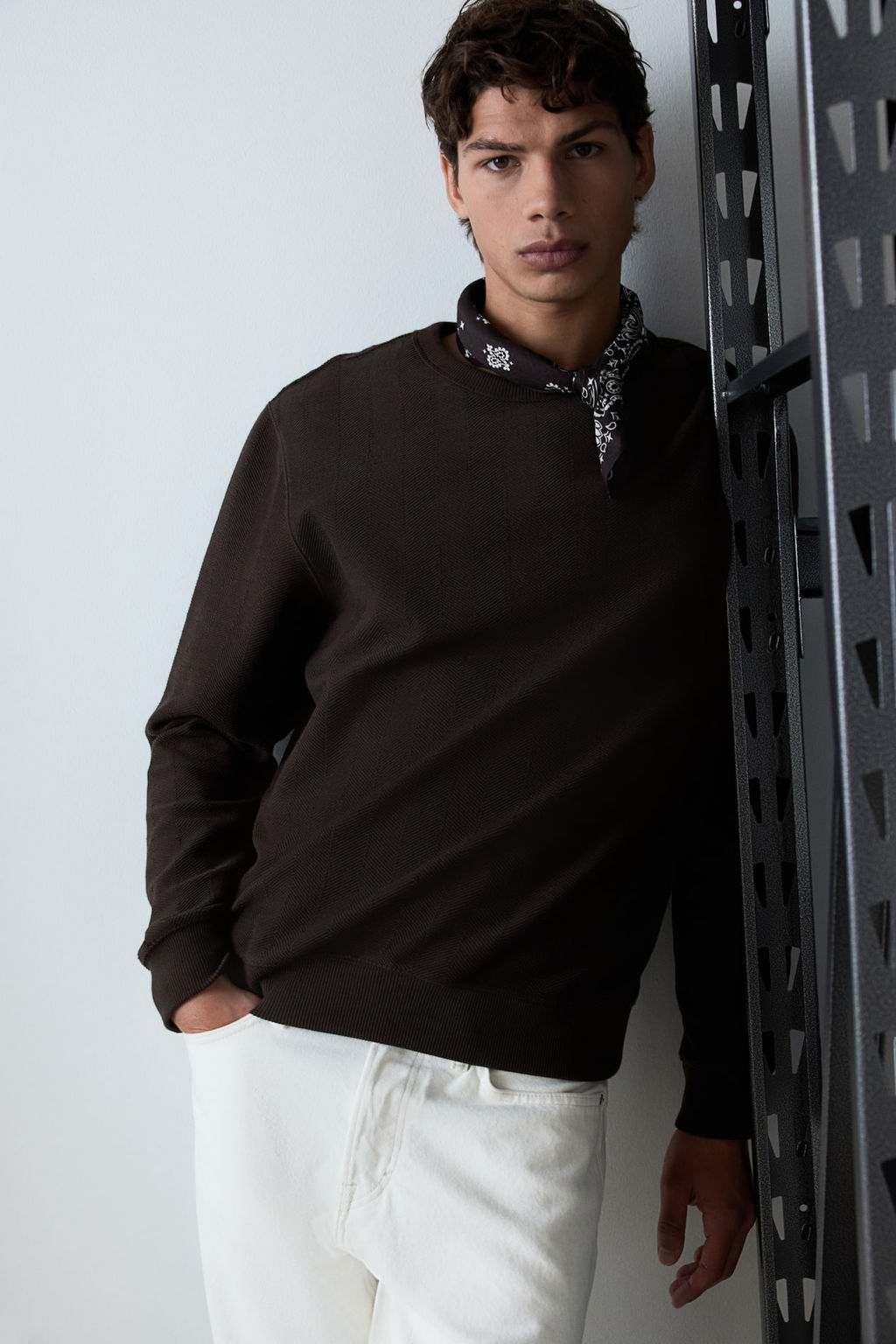 Sudadera con diseno de espiguilla Regular Fit - H&m фото 3