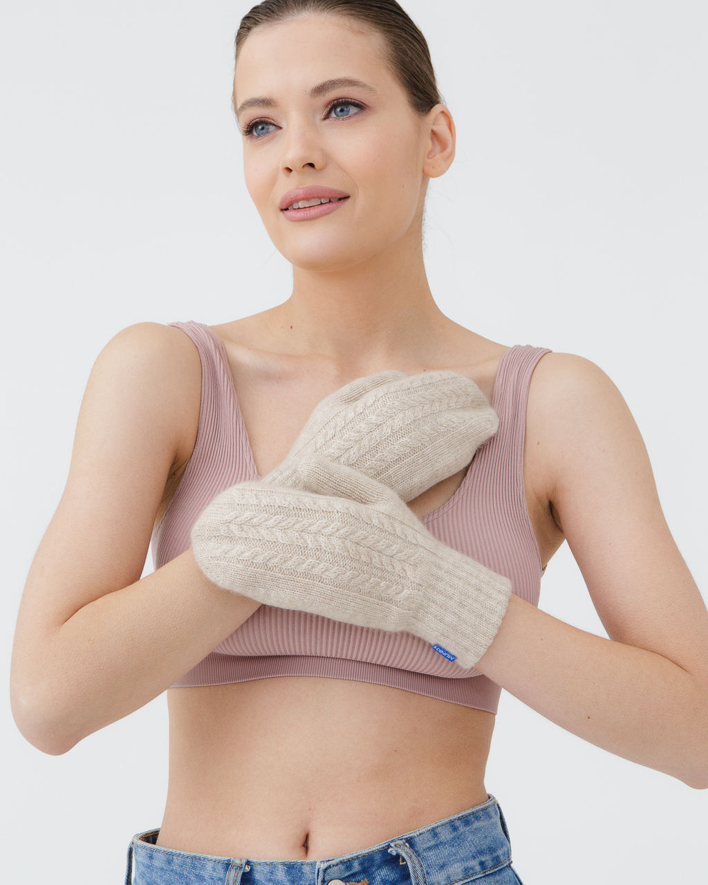 Варежки из кашемира 30120 бежевые