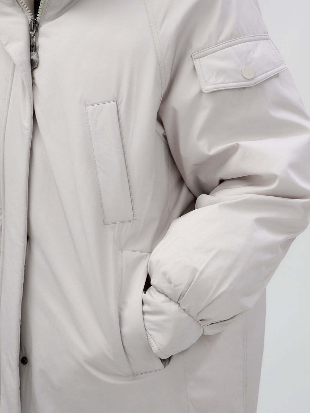 Куртка летучая мышь женская с капюшоном зимняя бежевого цвета 9630B - Mtforce фото 9