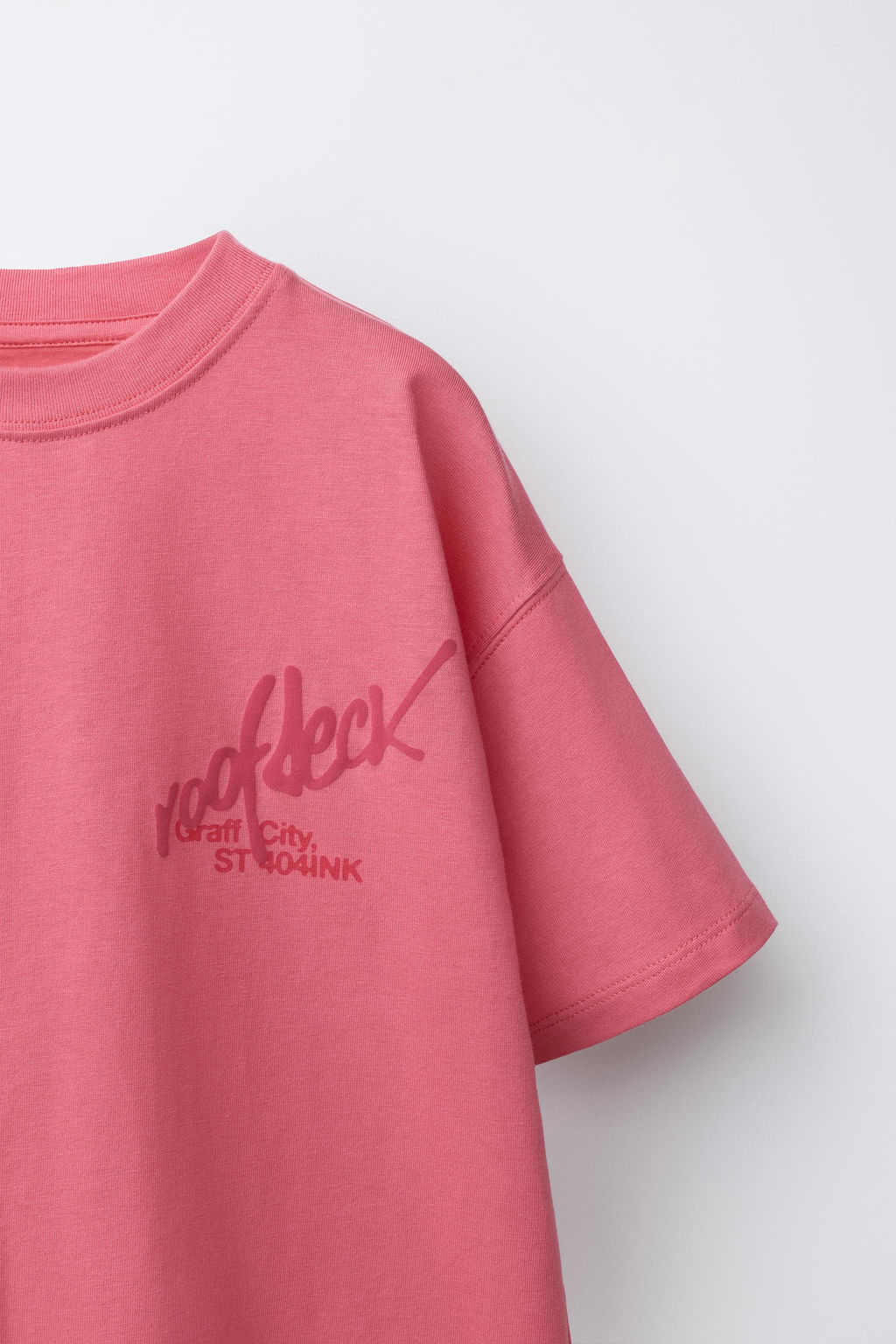 CAMISETA ESTAMPADO GRAFFITI / Rosa / Blanco - Zara фото 4