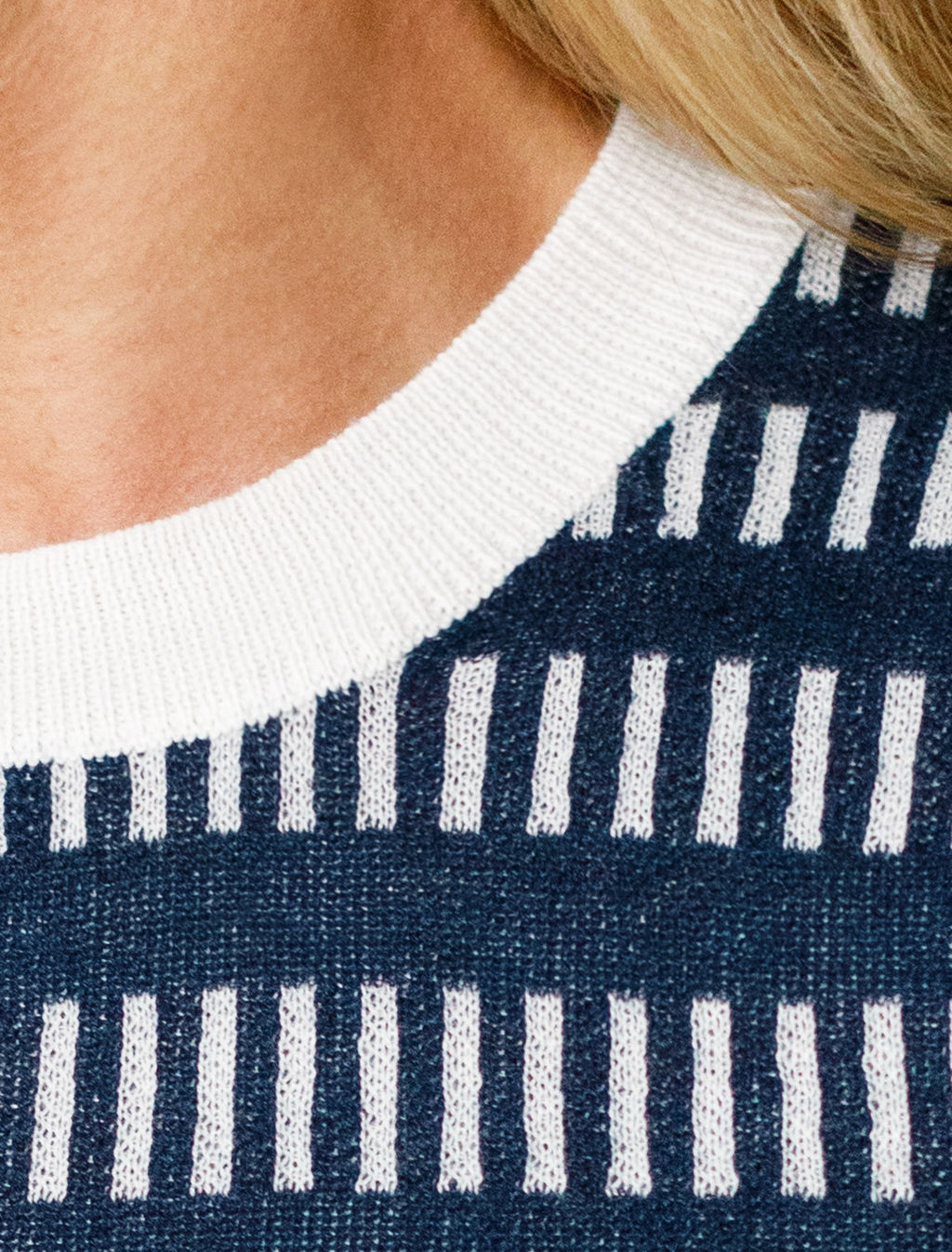 Джемпер тонкой вязки из вискозы - Vilatte фото 2