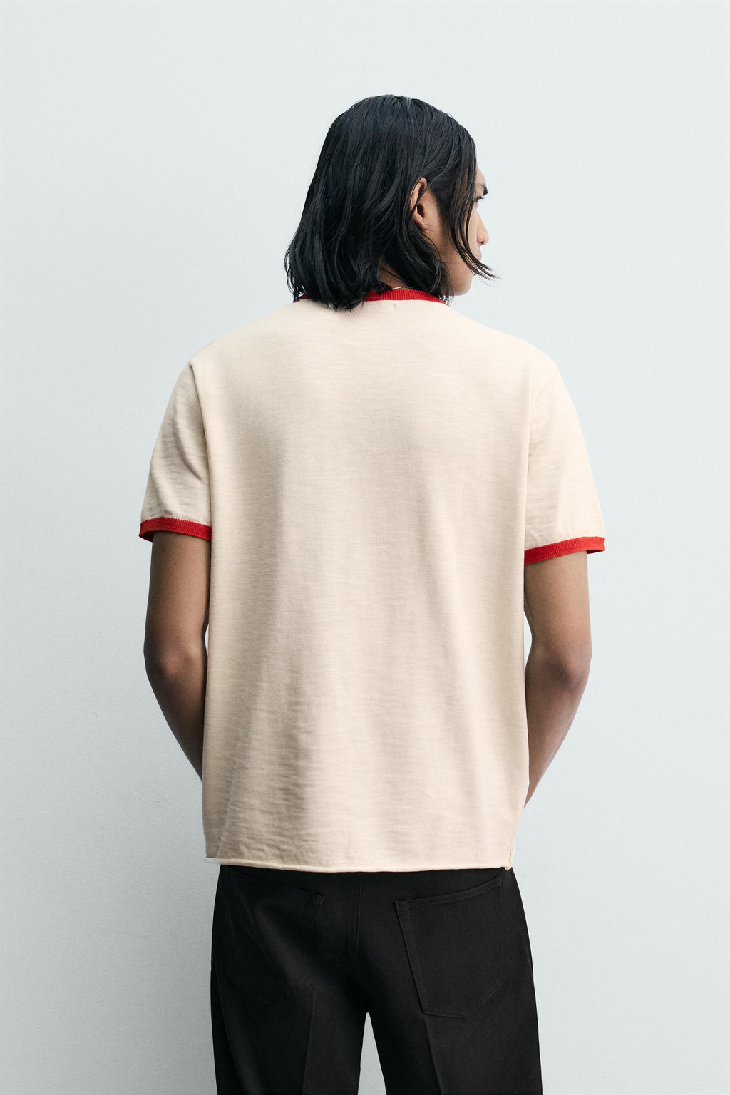 CAMISETA PUNTO CONTRASTE TEXTO / Crudo