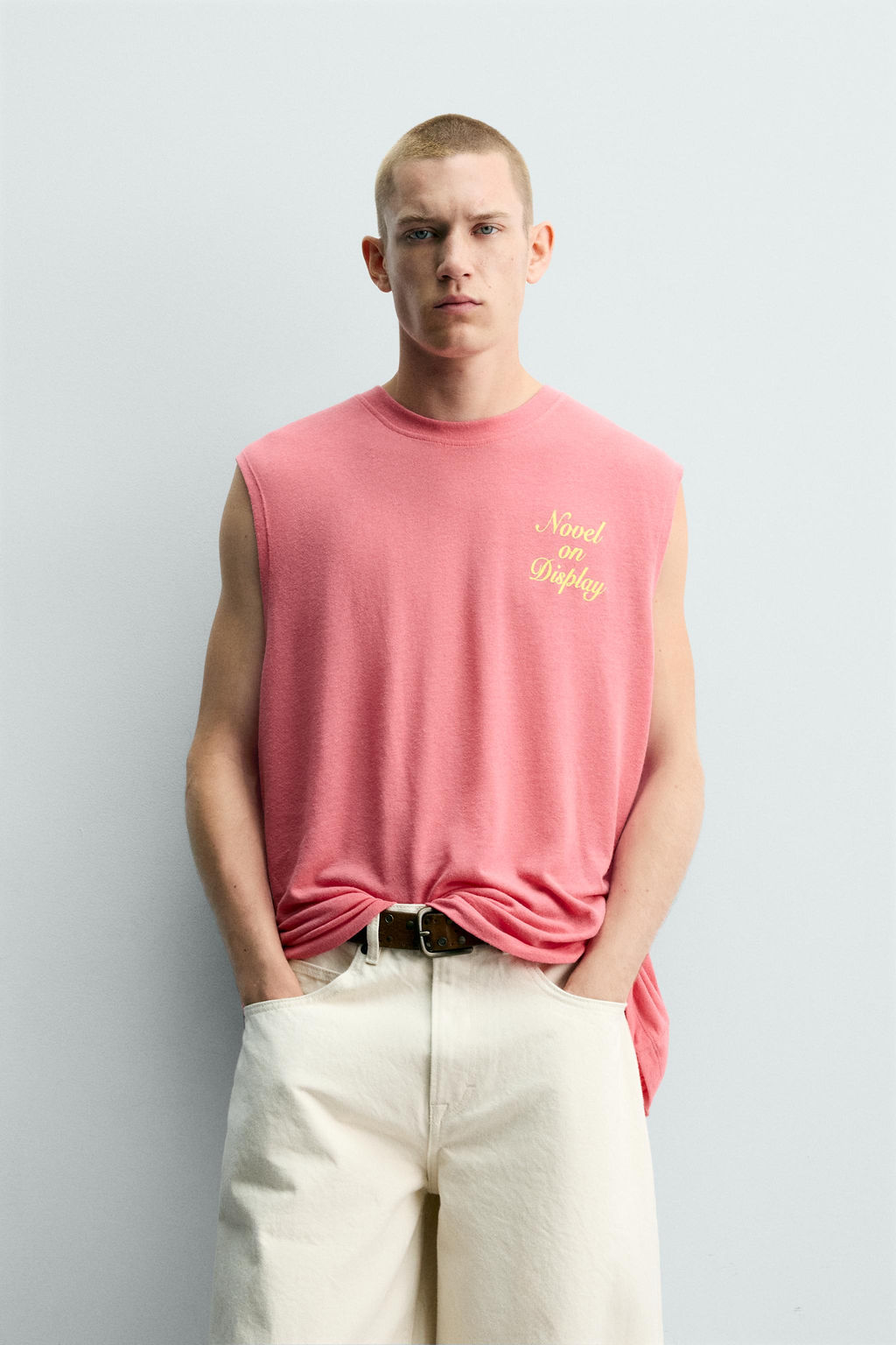 CAMISETA TANK RELAXED FIT TEXTOS ESTAMPADOS / Rosa fl?or