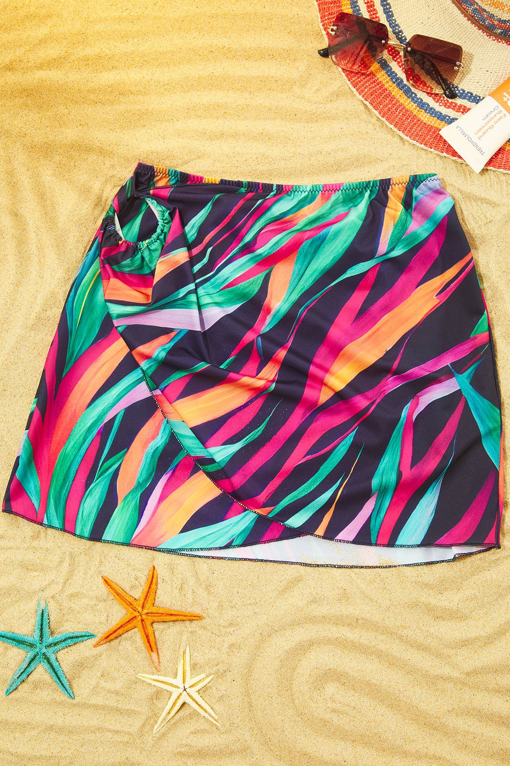 Tropikal Desenli Drapeli Plaj Pareo TBESS25PR00004