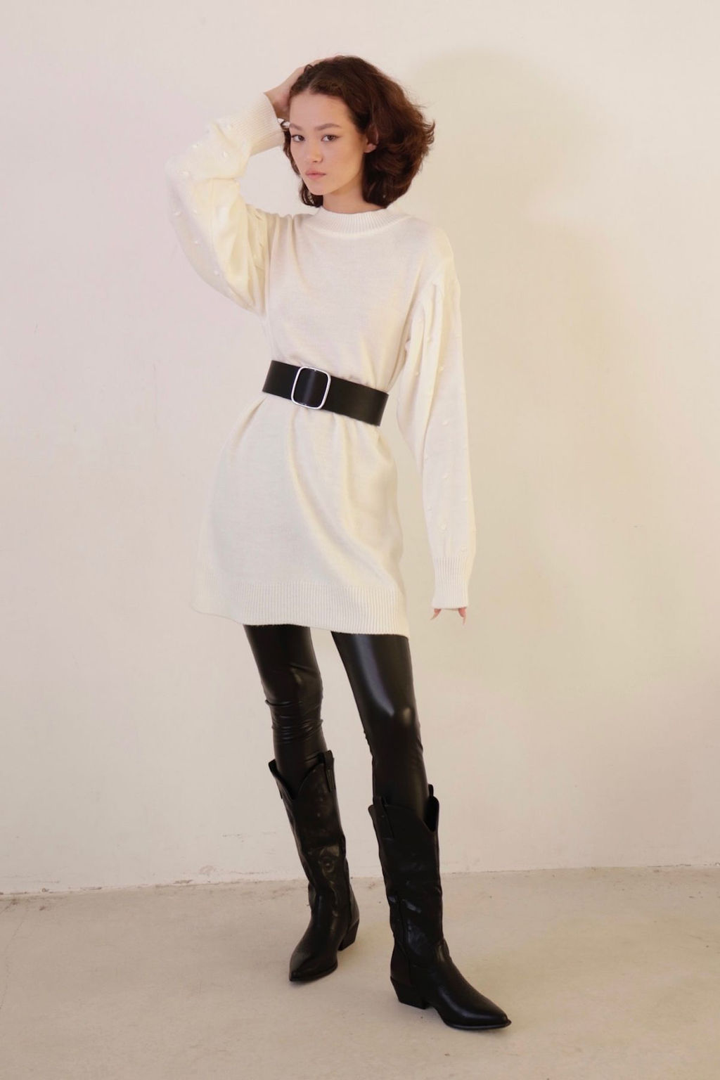 10670 Джемпер-туника с объёмными рукавами белый - Martichelli фото 9