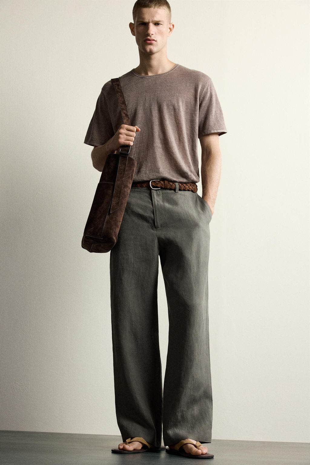 CAMISETA PUNTO RELAXED FIT 100% LINO / Marr?n / Topo - Zara фото 5