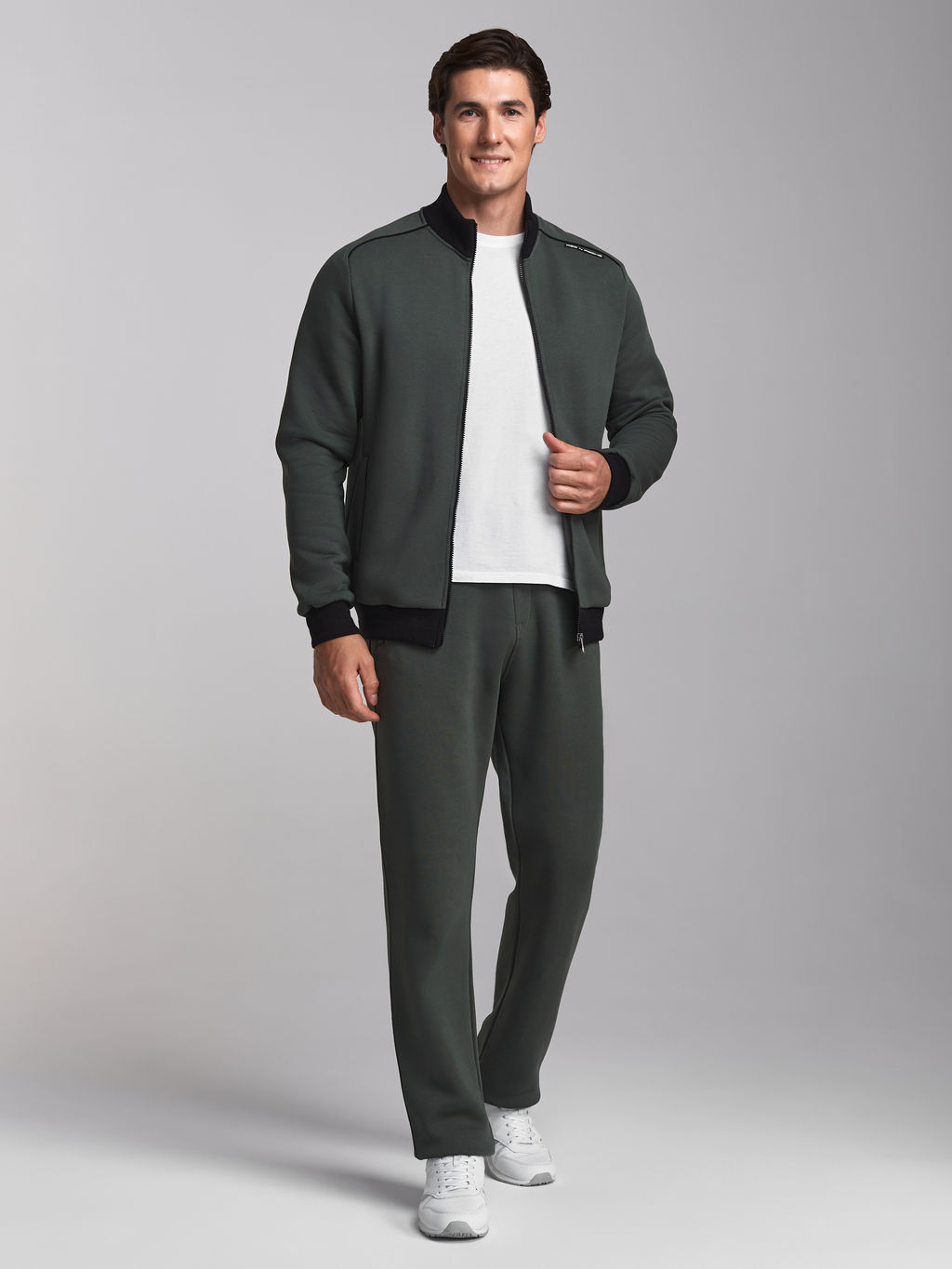 Спортивный костюм мужской 12M-RR-1806 RED-N-ROCKS