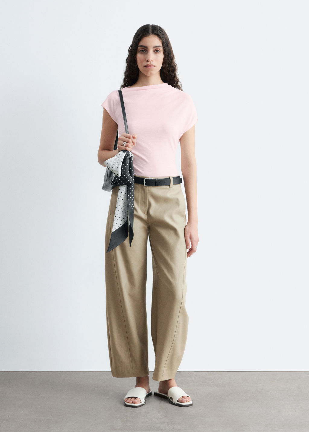 Pantalones en sarga de algod?n con perneras barril - H&m фото 5