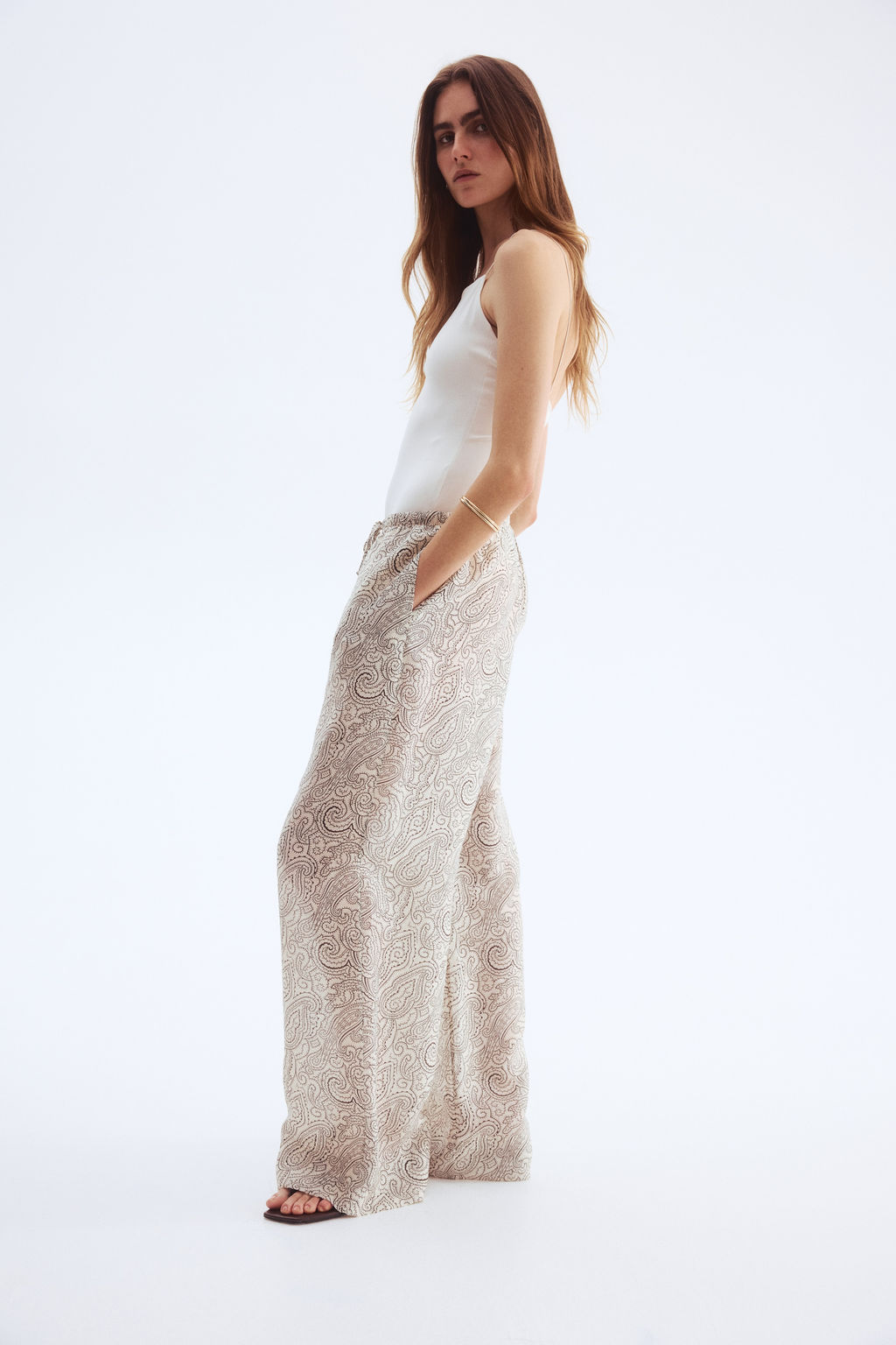 Pantal?n amplio con cord?n de ajuste - H&m фото 5