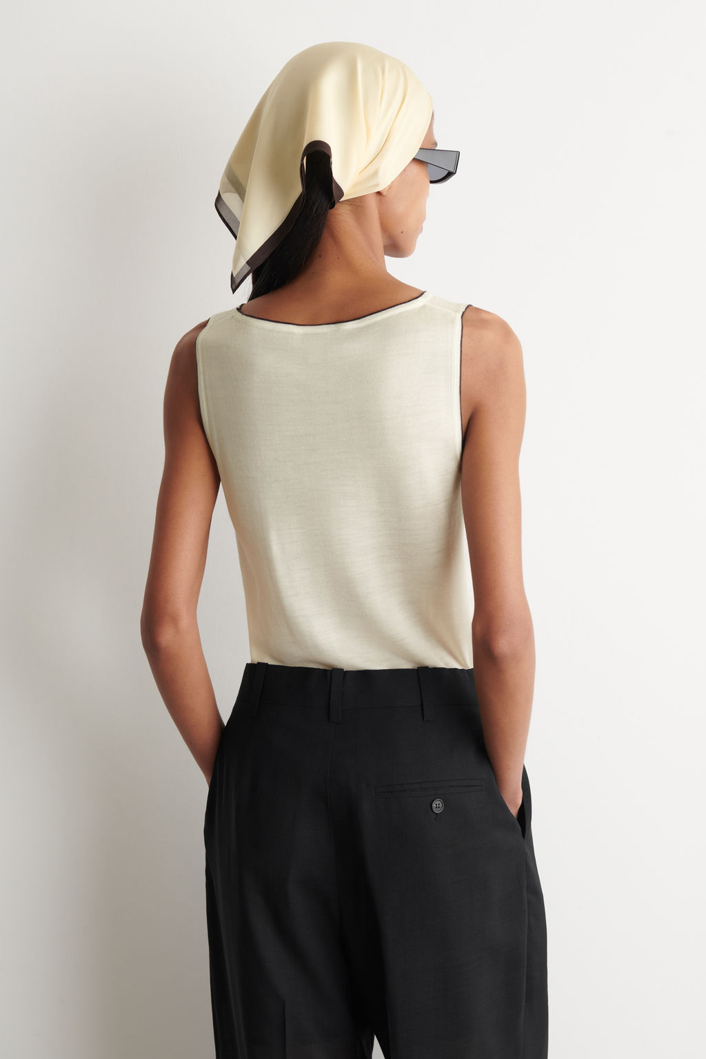 TOP DE PUNTO DE LANA CON RIBETE EN CONTRASTE - H&m фото 3