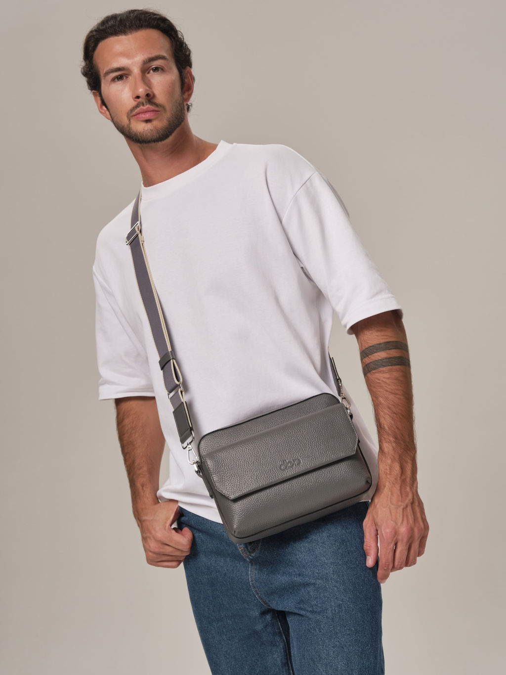 Мужская кожаная сумка Bora DBR 7113 мышиный